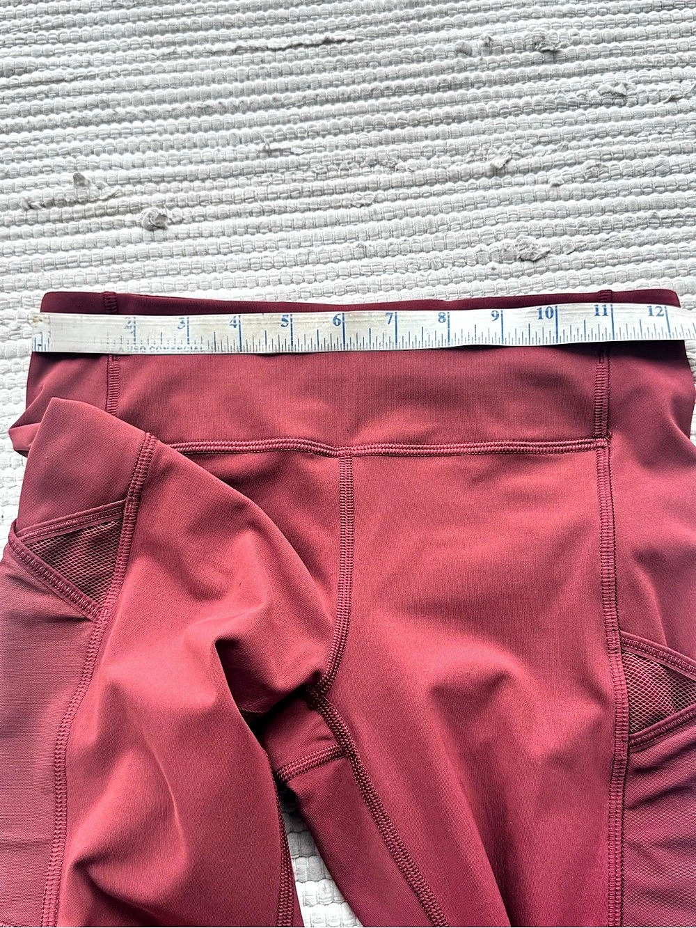 Lululemon Speed Up Tight Mesh 28” Savannah Burgundy Pockets Size 4 - Picture 10 of 14